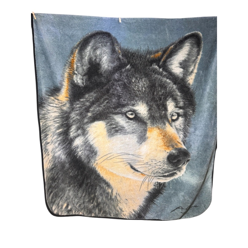 Northwest Wolf Fleece/Plush Reversible Throw Blanket Cold Stare 52x57